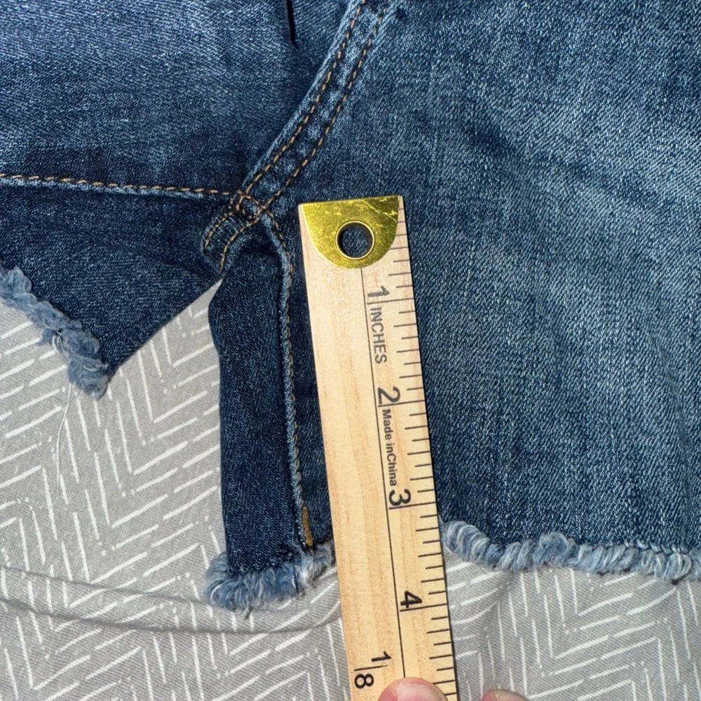 DL1961 Blue‎ Jean Shorts with Distressed Frayed Hem